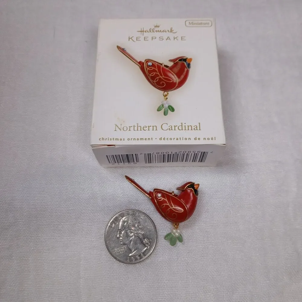 Rare Hallmark Keepsake Miniature Northern Cardinal Ornament 2009